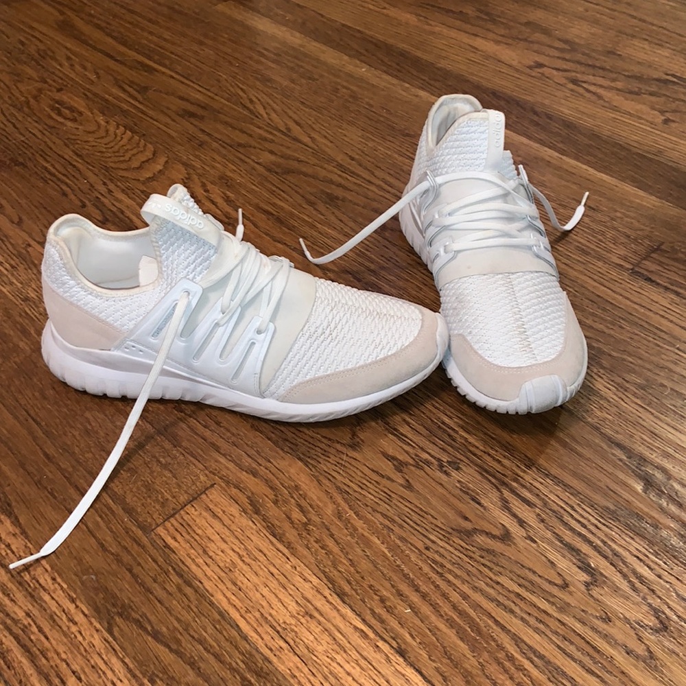 Adidas tennis shoes